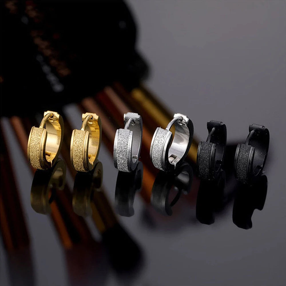 Men’s 18K Gold-Plated Stainless Steel Matte Hoop Earrings – Hypoallergenic & Durable