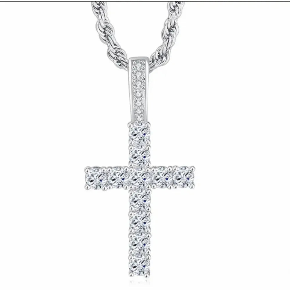 Men’s 60cm Twisted Chain Necklace – Luxury Cubic Zirconia Cross Pendant