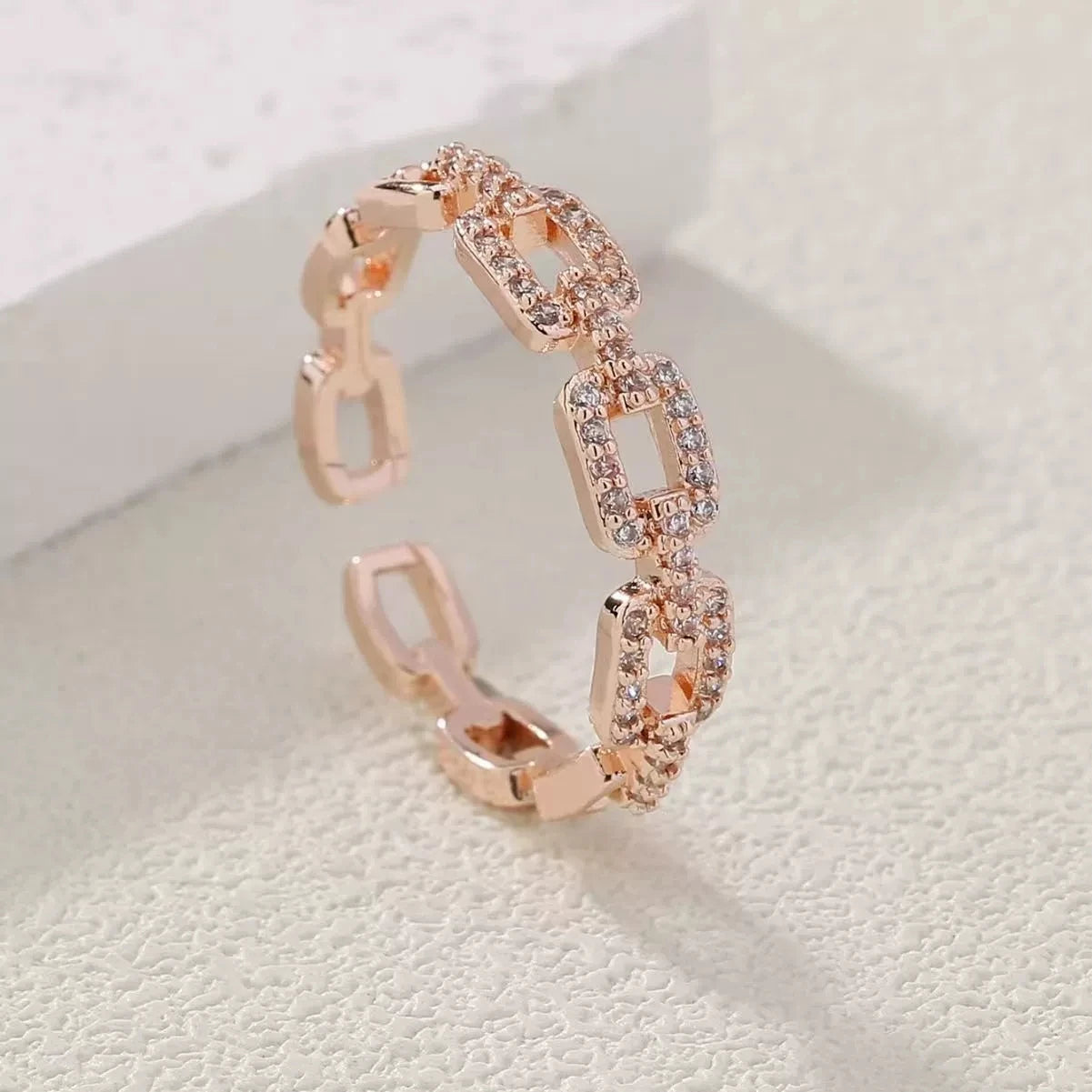 Zircon Twist Chain Open Ring – Gold & Silver Elegant Ring for Women