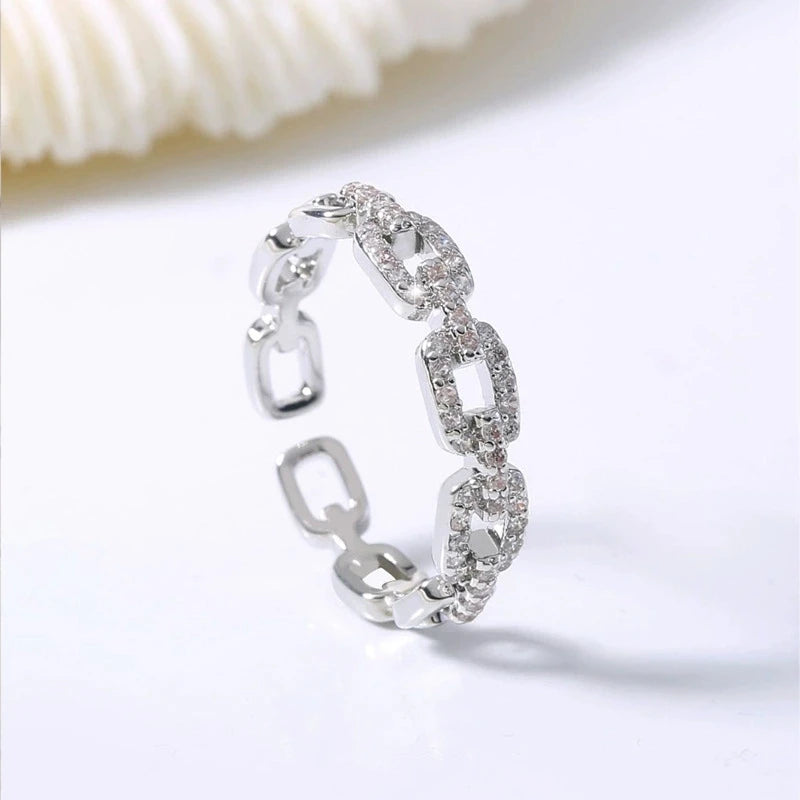 Zircon Twist Chain Open Ring – Gold & Silver Elegant Ring for Women